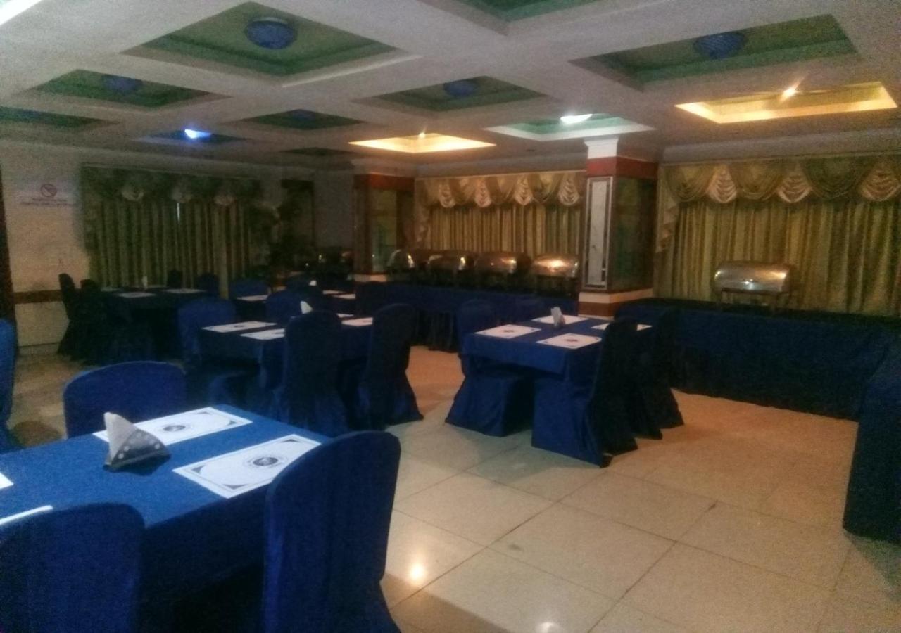 Hotel Monsoon Palace Guwahati Ngoại thất bức ảnh